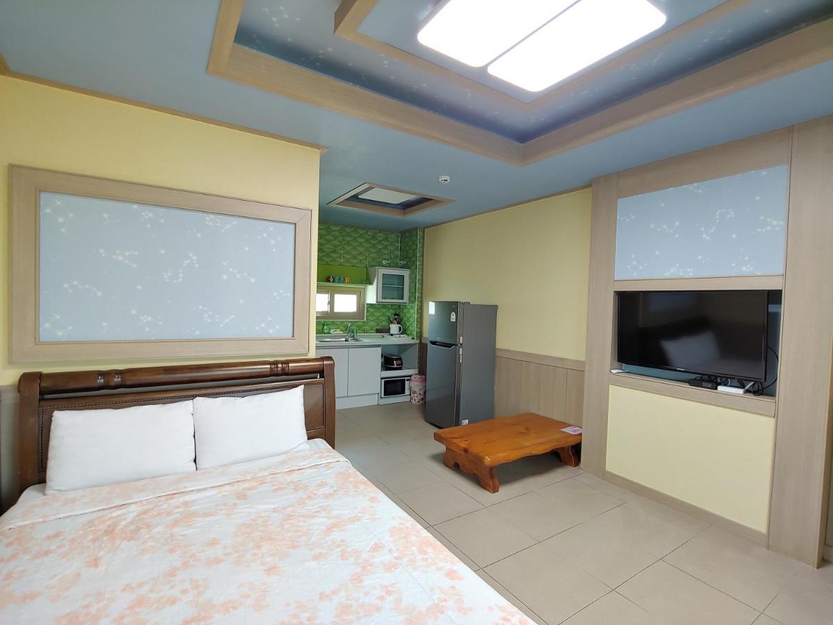 Gyulhouse Pension Seogwipo Luaran gambar