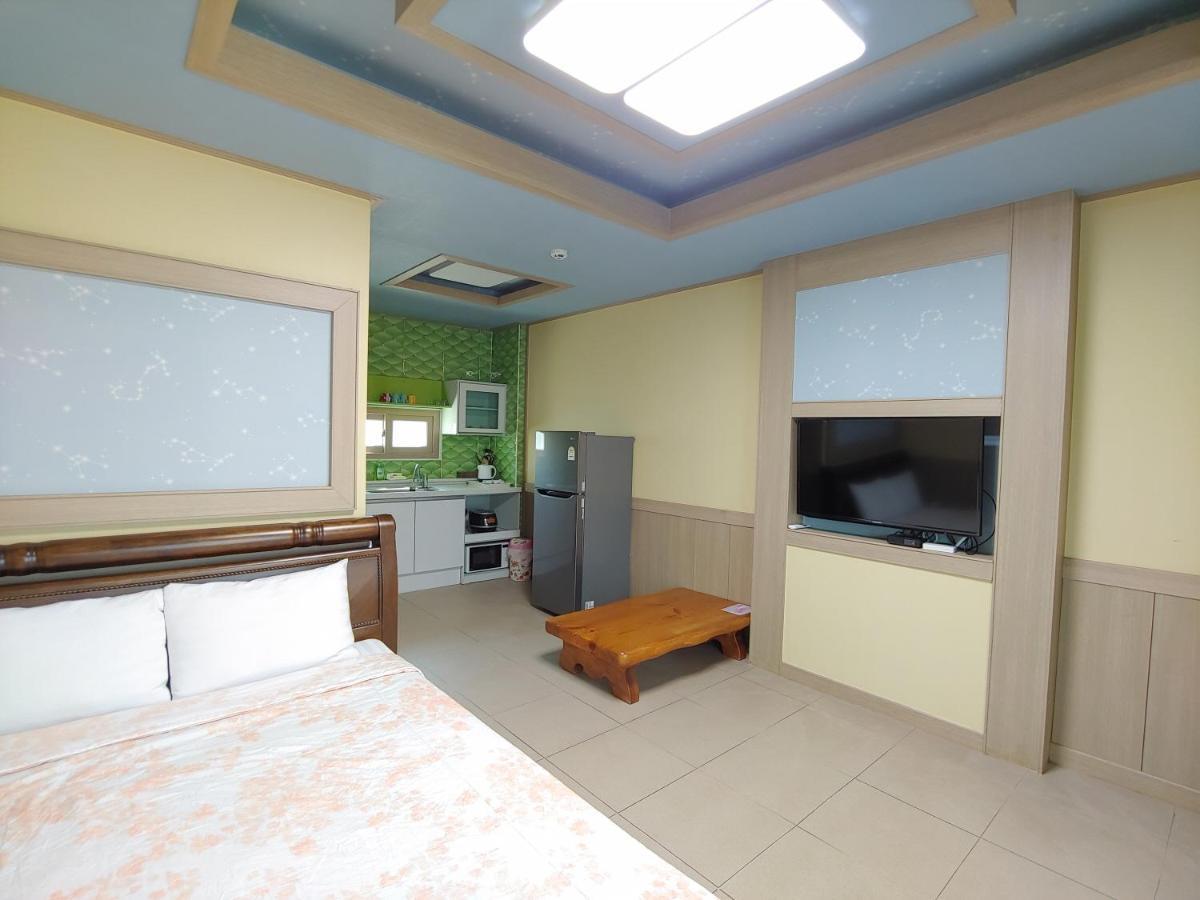Gyulhouse Pension Seogwipo Luaran gambar