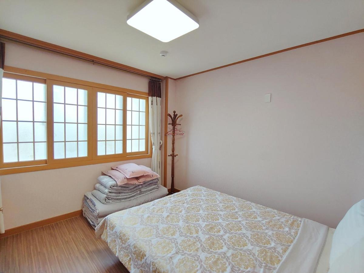 Gyulhouse Pension Seogwipo Luaran gambar