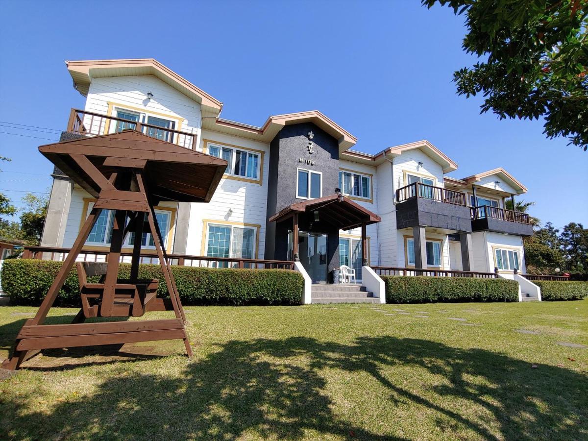 Gyulhouse Pension Seogwipo Luaran gambar