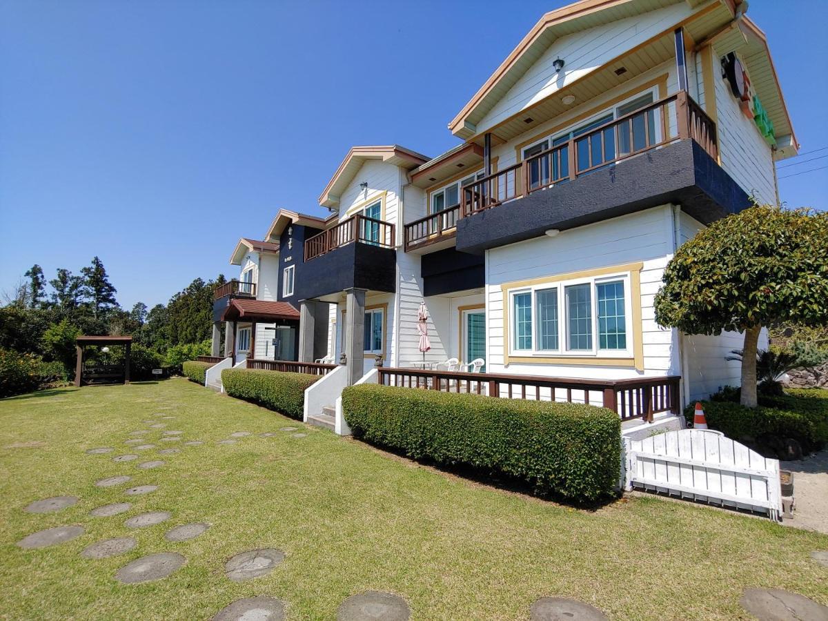 Gyulhouse Pension Seogwipo Luaran gambar
